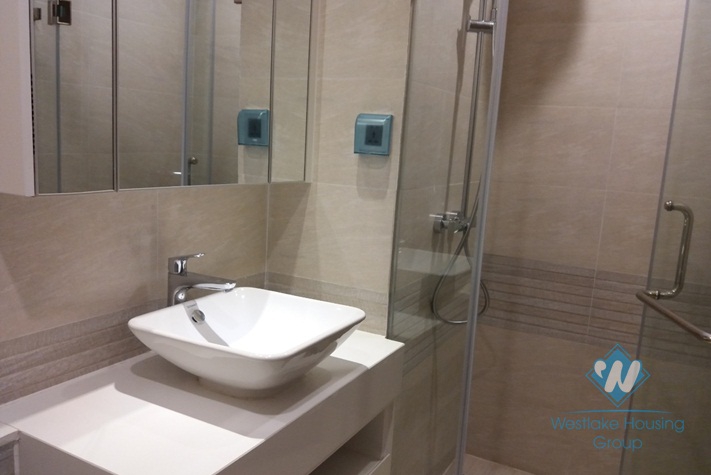 Waiting furnished two bedrooms apartment for rent in Vinhome Metropolis, Ba Dinh district, Ha Noi
